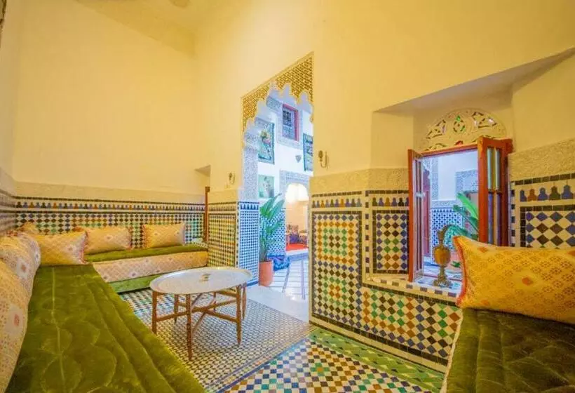 پانسیون Riad Rayhana