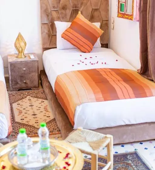 پانسیون Riad Rayhana
