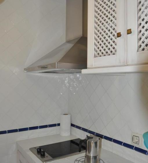 Apartamentos Turisticos Doña Maria La Brava