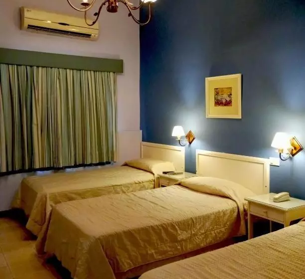 هتل Bristol Asuncion