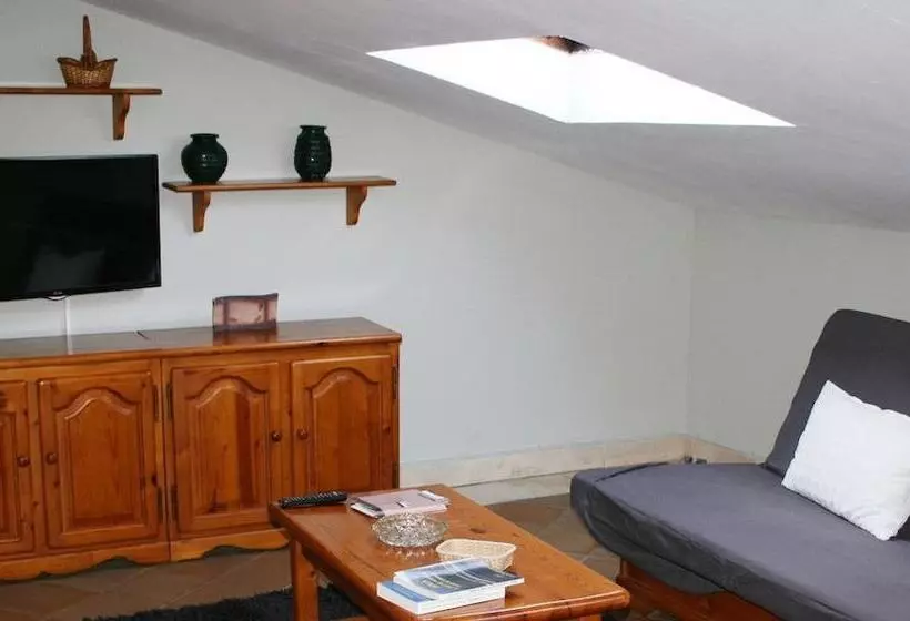 Rural Don Alvaro De Luna