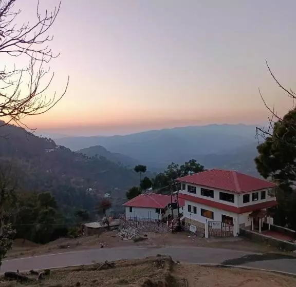Hotelli Boros Resorts Binsar