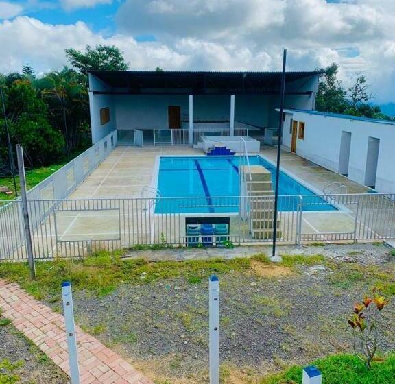 Hotel Centro Vacacional El Refugio