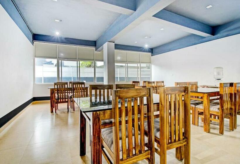 Hotel Collection O 83346  Violet  Near Infosys  Technopark Trivandrum