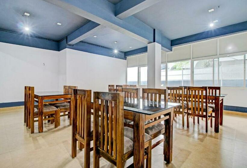 Hotel Collection O 83346  Violet  Near Infosys  Technopark Trivandrum