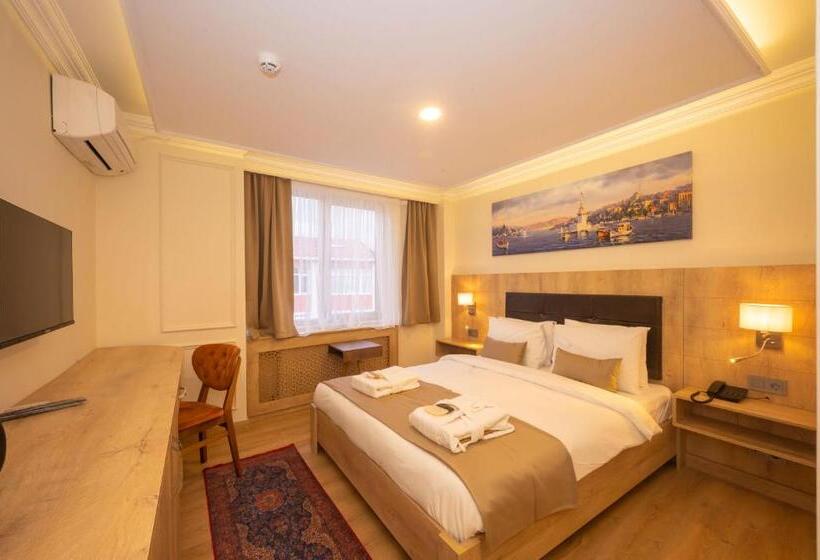 ホテル Porta Romanos