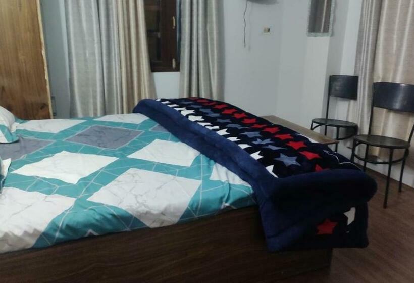 Pension Kailash View Sarahan