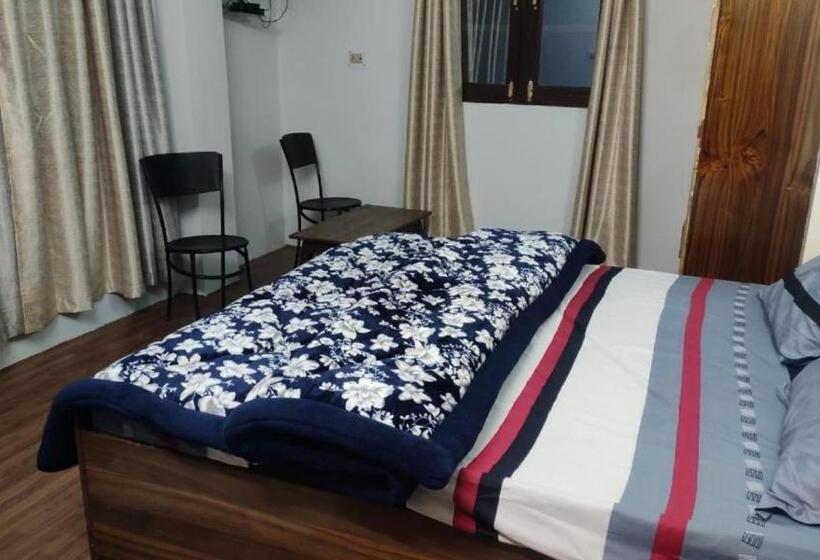 Pension Kailash View Sarahan