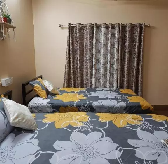 تختخواب و صبحانه Mulaqat Homestay