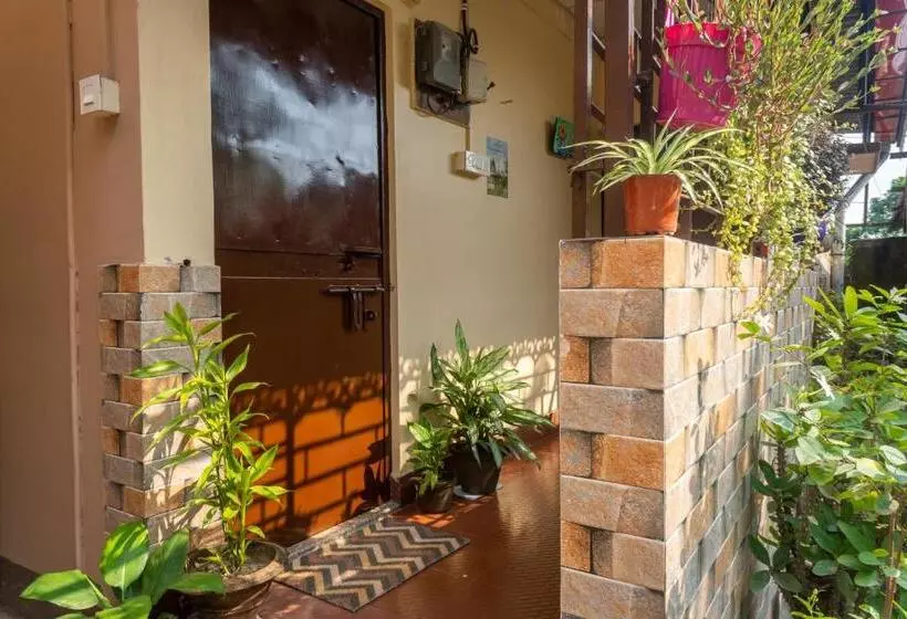 تختخواب و صبحانه Mulaqat Homestay