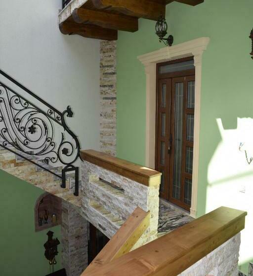 هتل Pensiunea Nobil Medieval