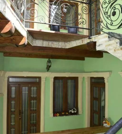 Hotelli Pensiunea Nobil Medieval