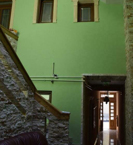 هتل Pensiunea Nobil Medieval