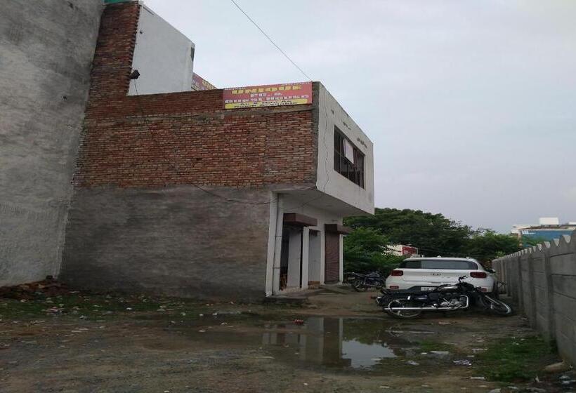 호텔 Pop 83111 Unique Gaust House