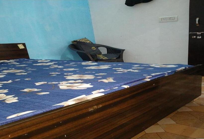 호텔 Pop 83111 Unique Gaust House