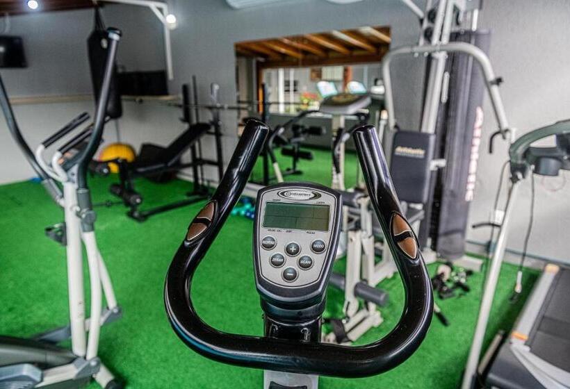 Пансион Fika Residence