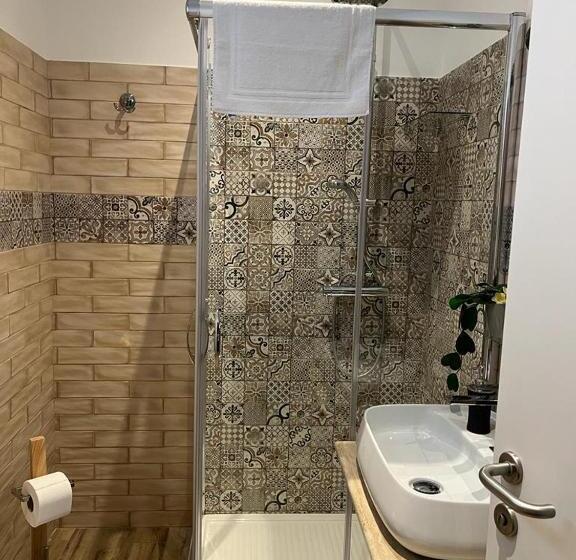 تختخواب و صبحانه Il Granello