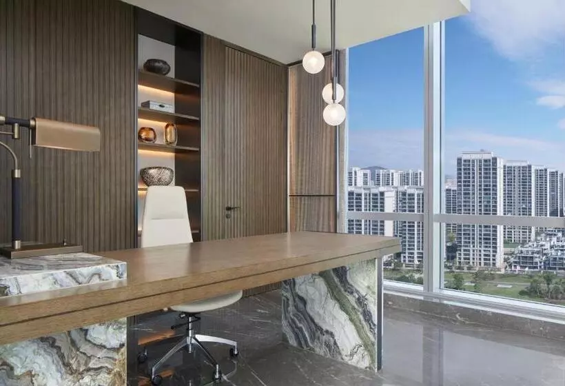 هتل Courtyard By Marriott Wenzhou Yueqing