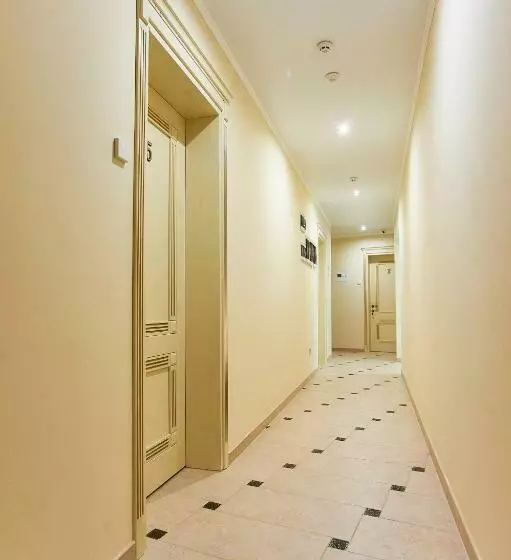 ホテル Guest House Nikolaevsky