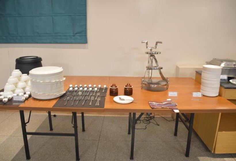 酒店 Lords Eco Inn Belagavi