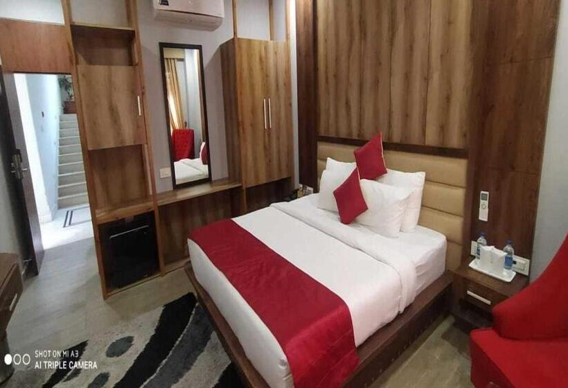 酒店 Shivaay Morex A Vegetarian