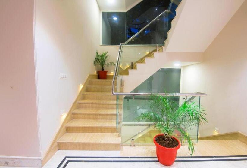 酒店 Shivaay Morex A Vegetarian