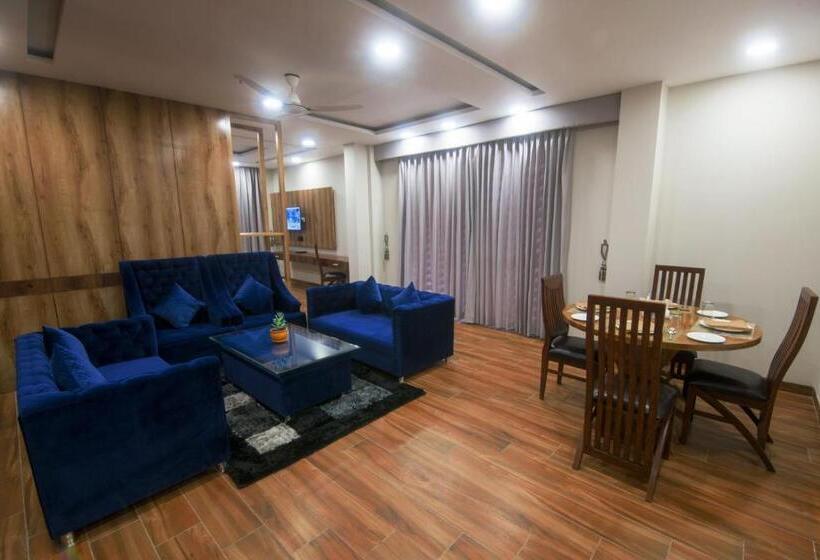 酒店 Shivaay Morex A Vegetarian