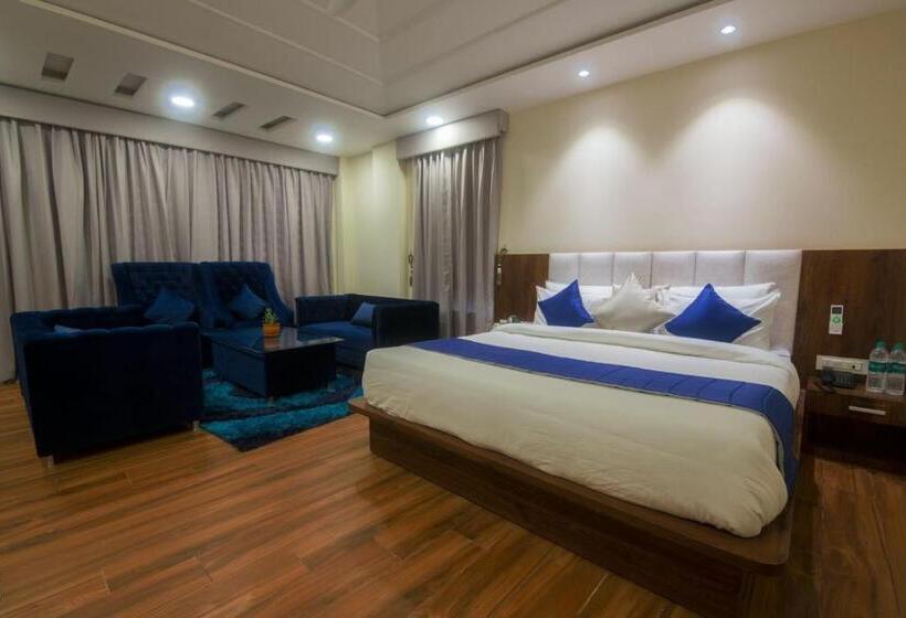 酒店 Shivaay Morex A Vegetarian