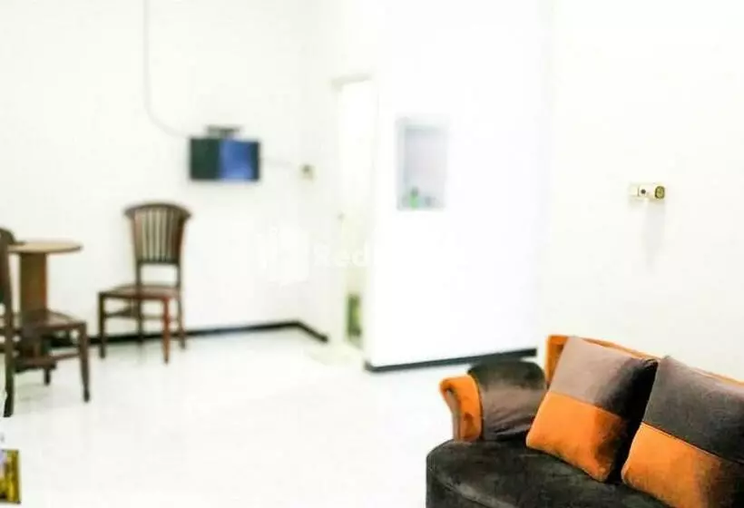 ホテル Sky Flores Bungalow Syariah Redpartner