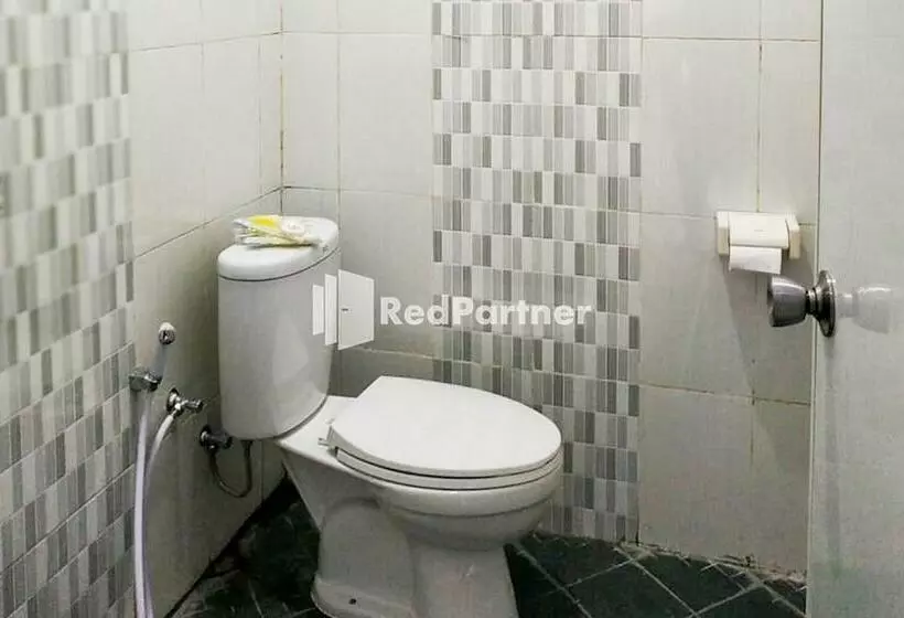 ホテル Sky Flores Bungalow Syariah Redpartner