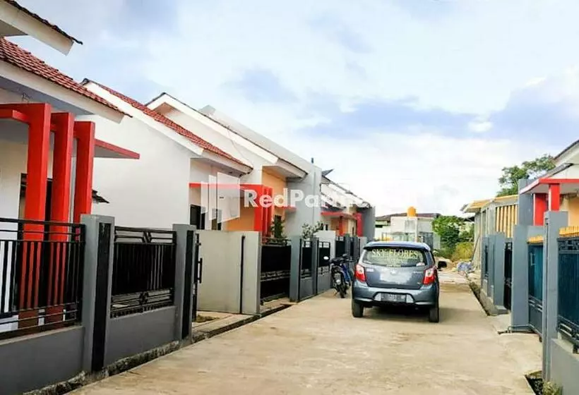ホテル Sky Flores Bungalow Syariah Redpartner