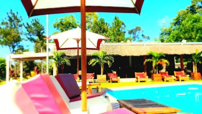 هتل The Sanctuary Lodge