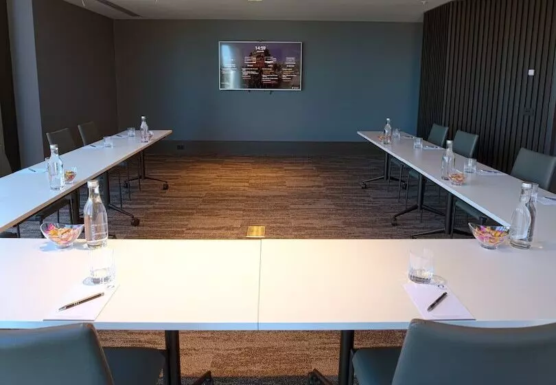 Oakwood Premier Melbourne