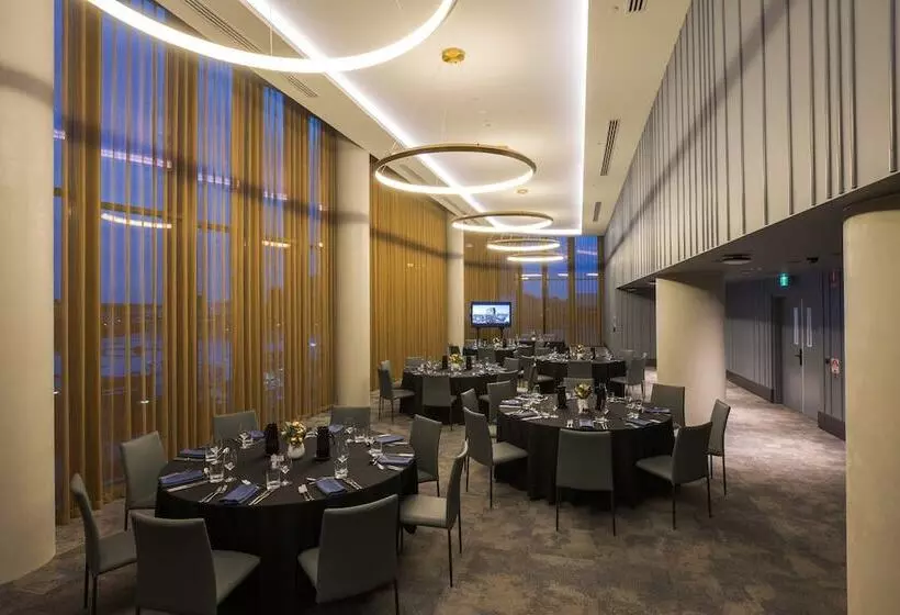 Oakwood Premier Melbourne