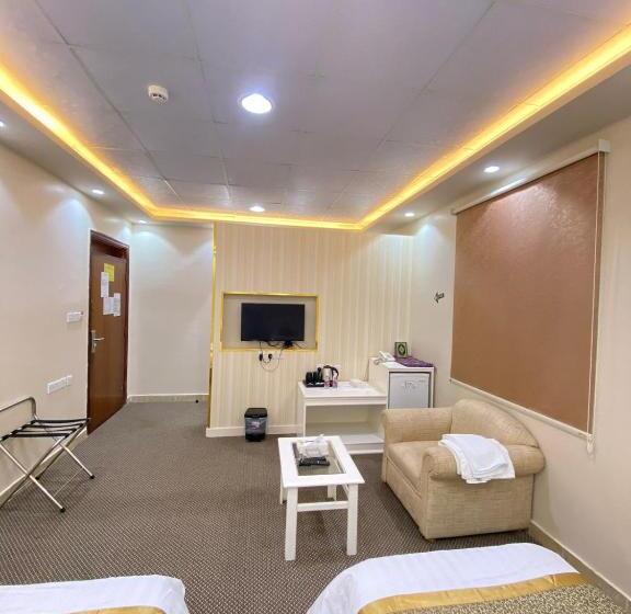 فندق ادوماتو Adomato