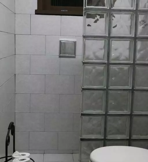 تختخواب و صبحانه Excelente Quarto Com Cama De Casal King Em Casa Perto Do Aeroporto De Curitiba