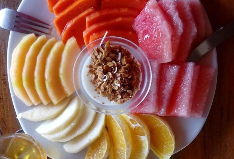 تختخواب و صبحانه Ecohabitat