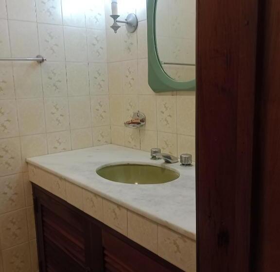 住宿加早餐 Resonamuh Hostel