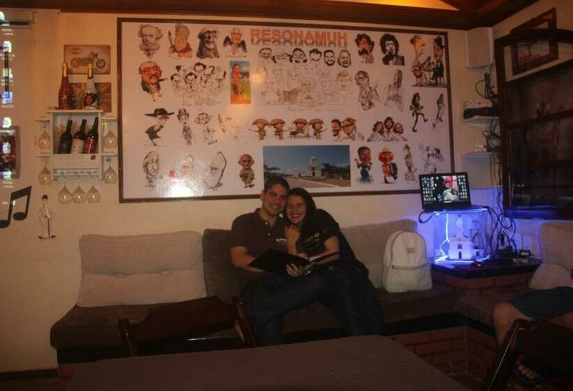 住宿加早餐 Resonamuh Hostel