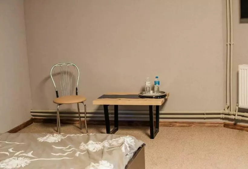 Hotelli Bratkivchanka