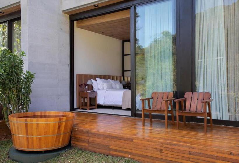 هتل Casa Marambaia