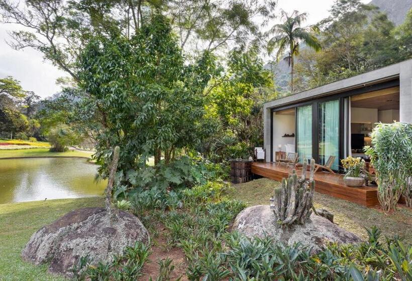 هتل Casa Marambaia