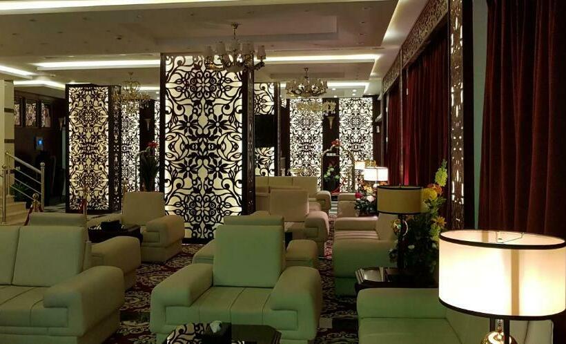 בית מלון כפרי Concord Palace