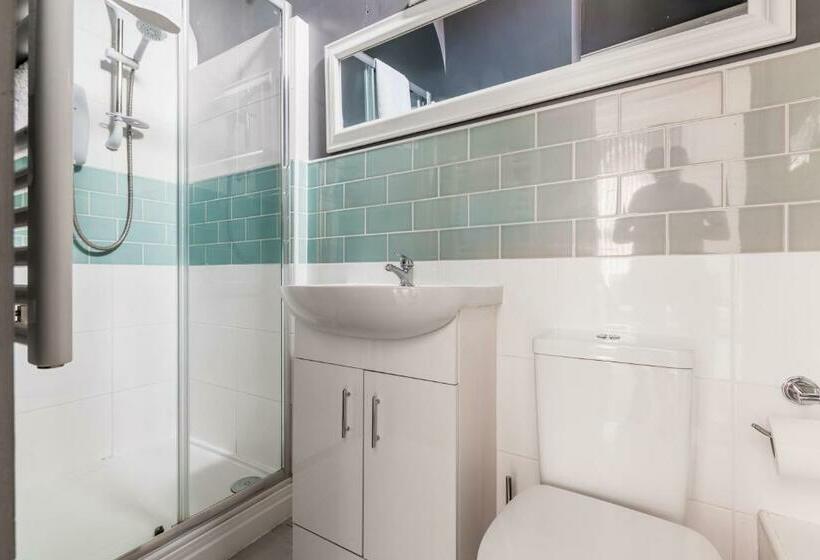 Platform City Studio With Parking