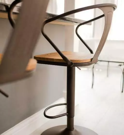 Platform City Studio With Parking