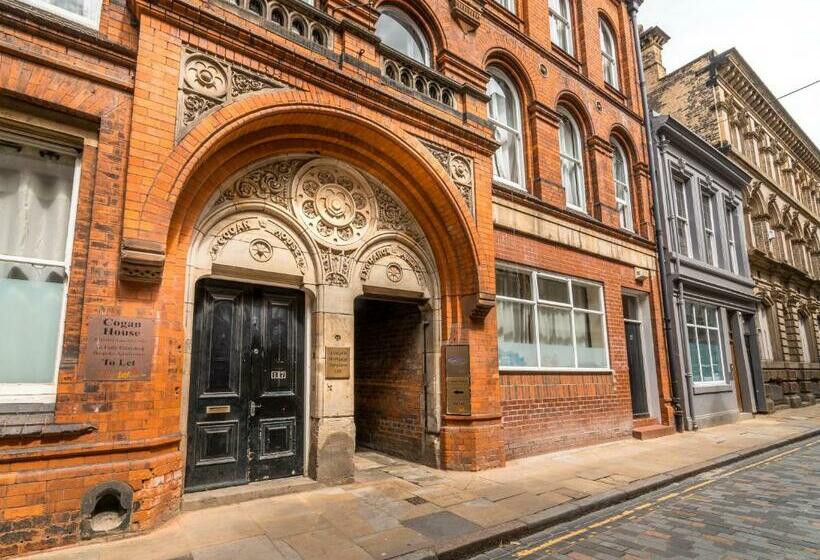 Platform City Studio With Parking