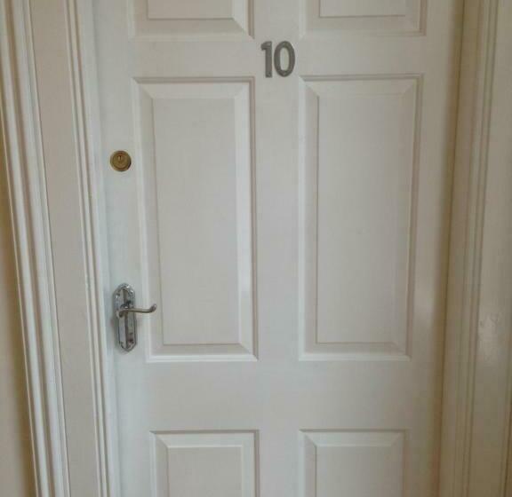 Platform City Studio With Parking