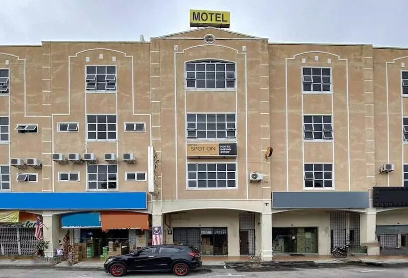 Spot On 89907 Motel Impian