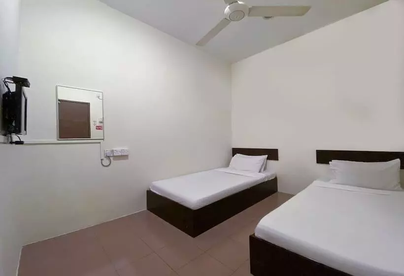 Spot On 89907 Motel Impian