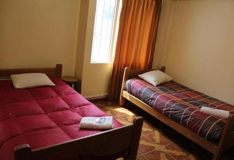 Cuscopackers Hostels